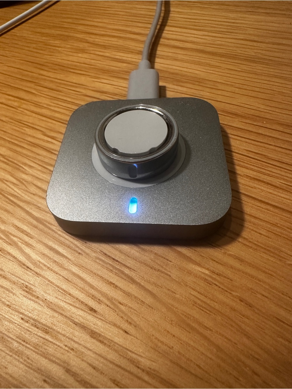 New! Oura Ring 4 - Size 8 in Silver with Charger